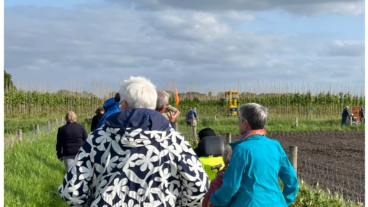 Bewoners en vrijwilligers samen in 't Atrium